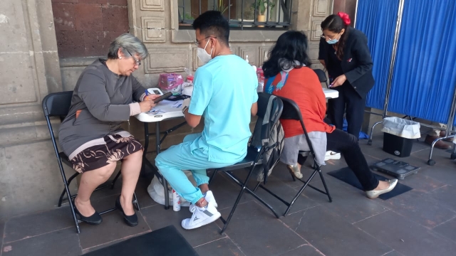 Campaña de salud a trabajadores del Poder Ejecutivo, en Cuernavaca