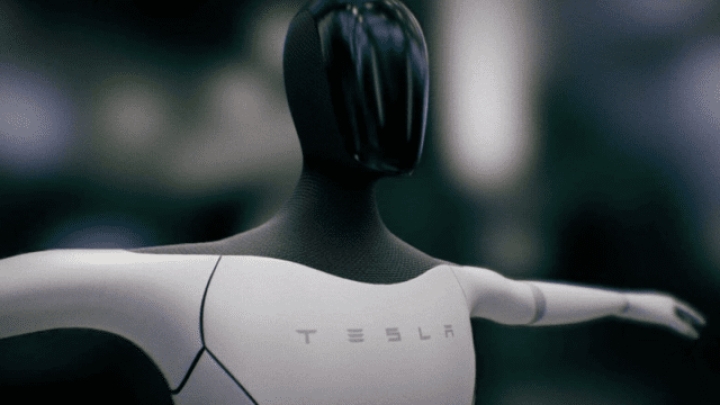 Tesla mostrará su robot humanoide Optimus en próxima Conferencia Mundial de IA