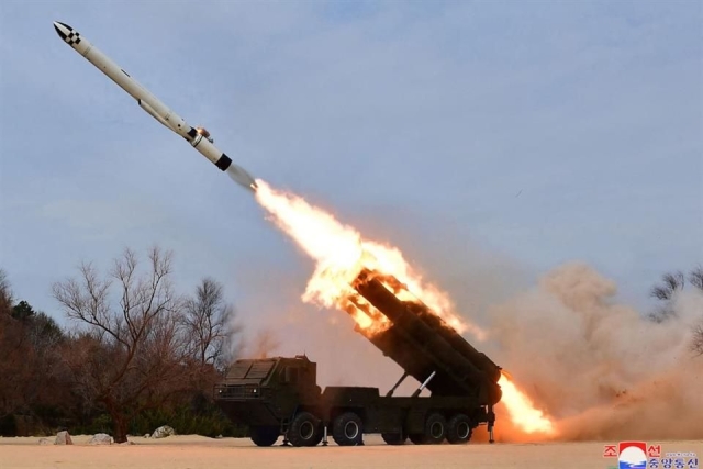 Seúl: Norcorea lanzó dos misiles de prueba