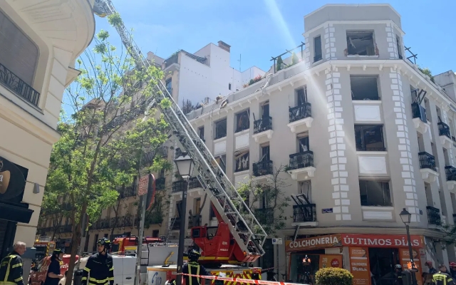 Dos desaparecidos y 18 heridos tras explosión en Madrid