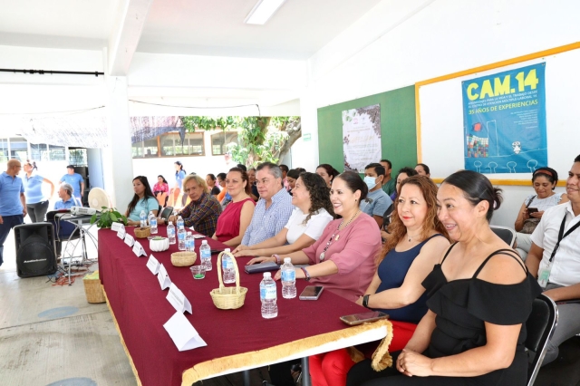 Alcalde de Jiutepec impulsa la formación para el trabajo de estudiantes con discapacidad
