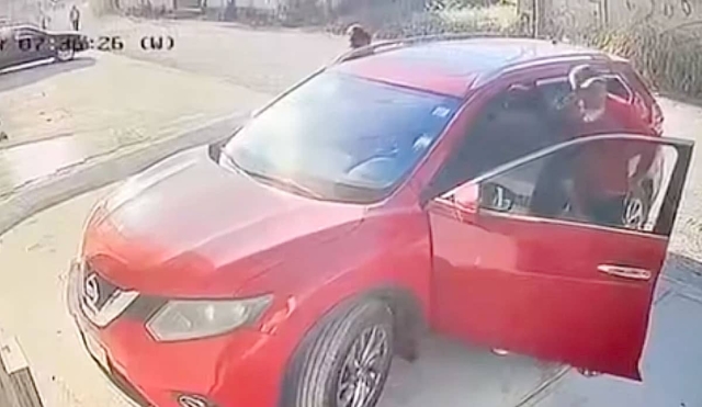 VIDEO: Asalta pareja a automovilista en Jiutepec