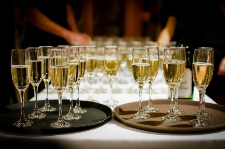 Tipos de vinos con los que puedes acompañar tu cena de Año Nuevo
