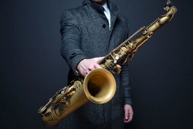 Soplando vida: Día Mundial del Saxofón