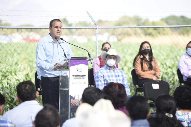 El gobernador Cuauhtémoc Blanco puso en operación obras de infraestructura hidráulica en gira de trabajo en la zona oriente del estado.