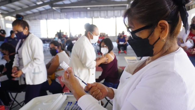 11 mil 300 vacunas se aplican en Jiutepec