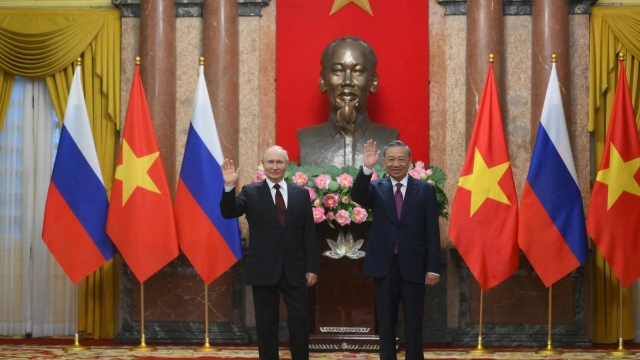 Rusia y Vietnam firman acuerdos de energía y tecnología nuclear