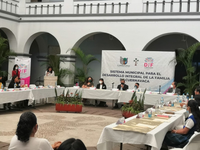 Realizan sesión de cabildo infantil en el Ayuntamiento de Cuernavaca