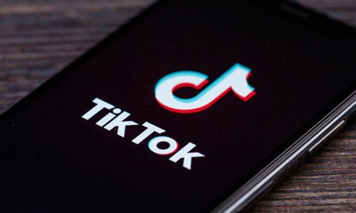 TikTok estrena un sistema de ‘strikes’ como YouTube