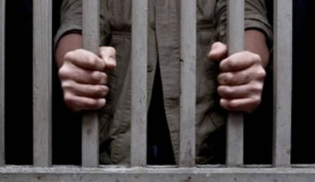 Quitan prisión preventiva oficiosa a delitos fiscales