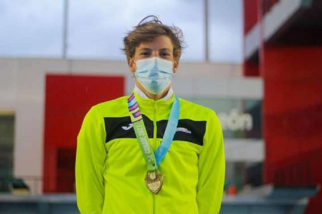 El nadador morelense Jonas Casademunt contabiliza tres medallas de oro, en 100 y 200 metros pecho y 400 metros individual.