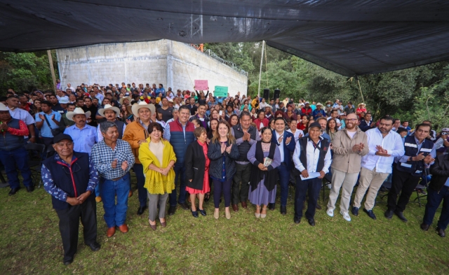 Pone en marcha gobernadora ampliación de red de agua potable para el pueblo originario de Coajomulco