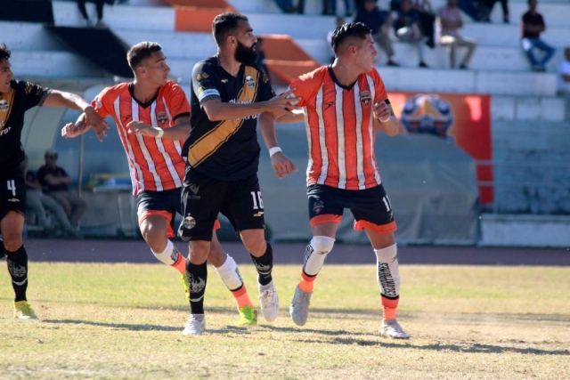 Escorpiones llegó a 11 puntos en el grupo 7 de la Liga Premier Serie A.