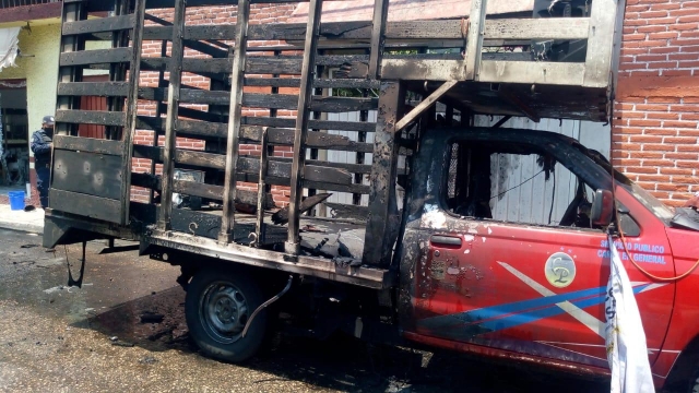 Explosión en una camioneta que transportaba pirotecnia para un acto de campaña