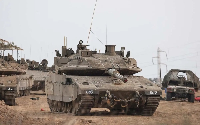 Israel ataca Rafah con artillería tras anunciar incursión terrestre