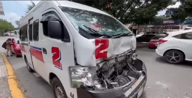 El percance sucedió sobre la avenida Poder Legislativo, en la colonia Lomas de la Selva.