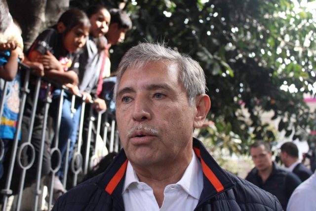 José Luis Urióstegui reconoció que fue indebida la invasión de comerciantes en calles del primer cuadro por las ventas del día de reyes. 