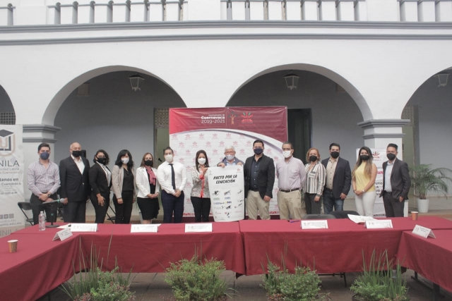 Firman Ayuntamiento de Cuernavaca y escuelas particulares &#039;Pacto por la educación&#039;