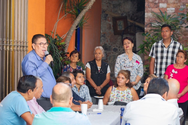 Acuerda Víctor Mercado mesas de trabajo con el Consejo de Participación Social de &#039;La Carolina&#039;