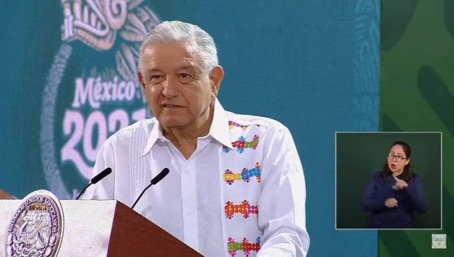AMLO cuestionó si el PRI va a retomar el camino del presidente Cárdenas.