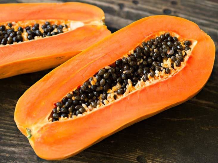 Ácido fólico y propiedades antiparasitarias: beneficios de la papaya