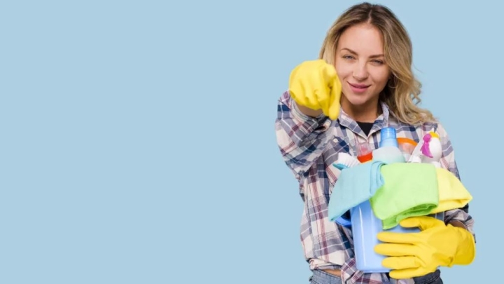 6 Recetas para hacer poderosos productos de limpieza a granel y hacer negocio