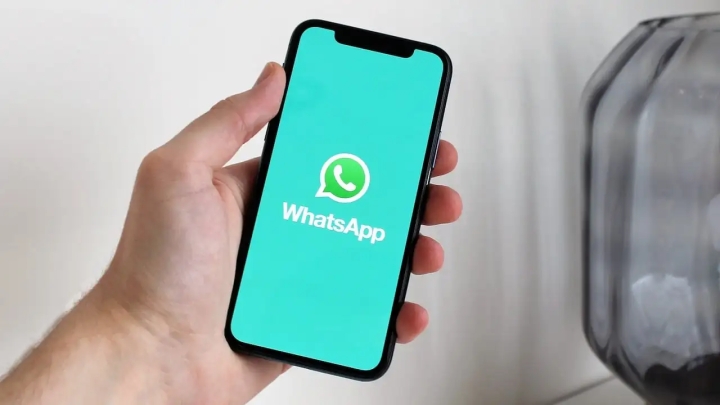 WhatsApp estrena emojis ‘gigantes’ y animados en versión beta