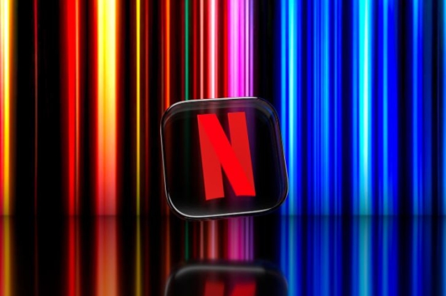 Netflix ganará 1,600 millones de dólares al año con el cobro extra por compartir cuenta