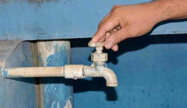 Vecinos de Palo Prieto llevan tres meses sin agua