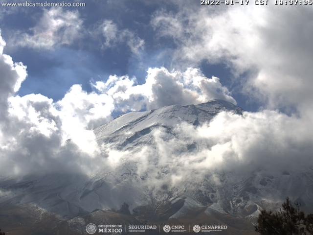 Identifican sistemas de monitoreo 23 exhalaciones del volcán Popocatépetl