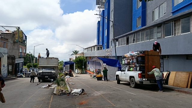 Se retrasa retiro de puestos de feria de Tlaltenango, por lluvia