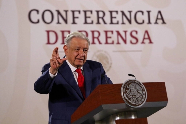 AMLO celebra 6 años de su triunfo; &#039;con Sheinbaum no habrá retrocesos&#039;