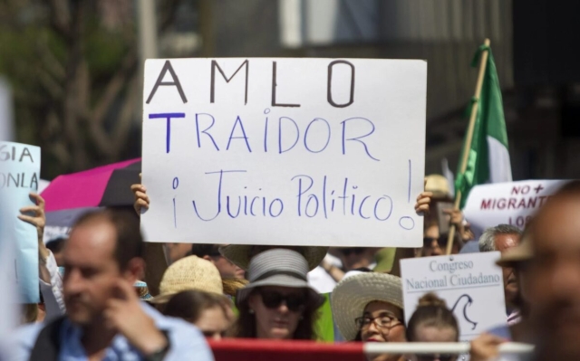 Opositores a AMLO convocan a una marcha contra la consulta de revocación de mandato