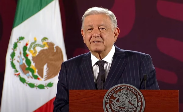 AMLO celebra liberación de Assange: Estatua de la Libertad está ‘contenta’