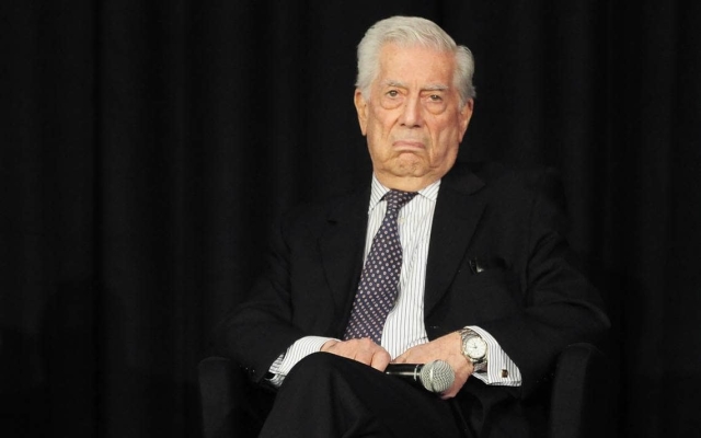 Vargas Llosa usó paraíso fiscal para gestionar sus derechos de autor.