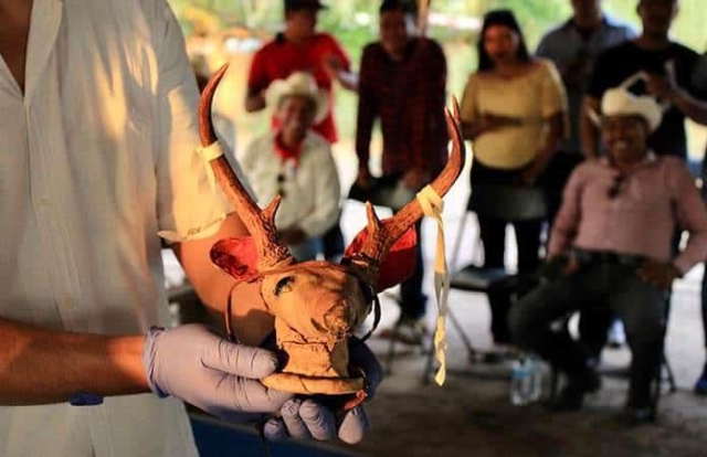 Piezas arqueológicas yaquis vuelven a México desde Suecia