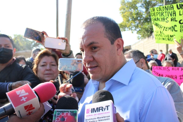 Cuauhtémoc Blanco fue entrevistado en la entrega de varias calles recién pavimentadas. 