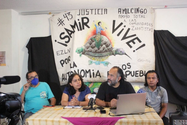 Integrantes del Frente en Defensa de la Tierra y el Agua en conferencia de prensa. 