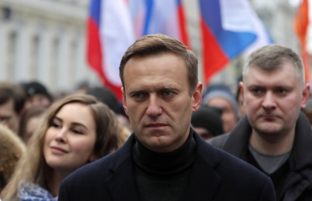 Rusia suspende actividades de organizaciones vinculadas con Alexéi Navalny.