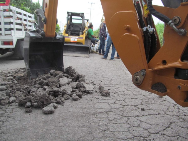  Se informó que la rehabilitación de este tramo es parte de un programa de un total de 600 kilómetros que se van a intervenir en esta administración.