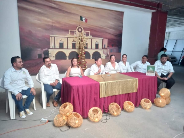 En conferencia de prensa se invitó a participar en la caravana navideña, así como en otras actividades programadas para fin de año.