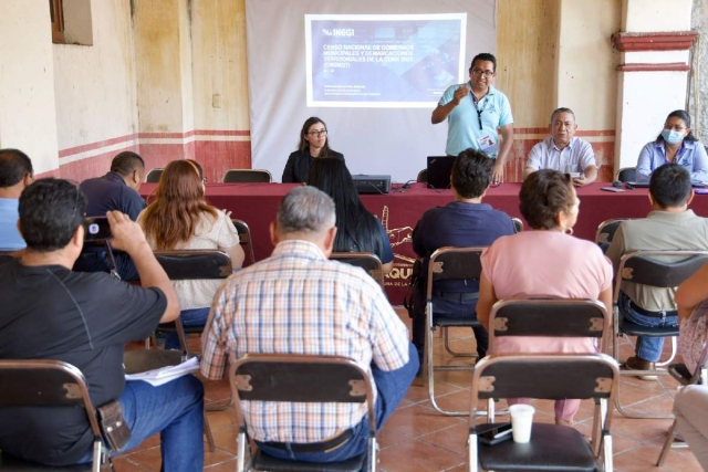 El INEGI está visitando los municipios y lo hizo ya con Tlaquiltenango para elaborar el Censo Nacional de Gobiernos Municipales y Demarcaciones Territoriales de la CDMX 2023, que servirá para actualizar el anterior.
