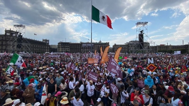 AMLO reúne a 500 mil personas en el Zócalo capitalino, reporta la SSC