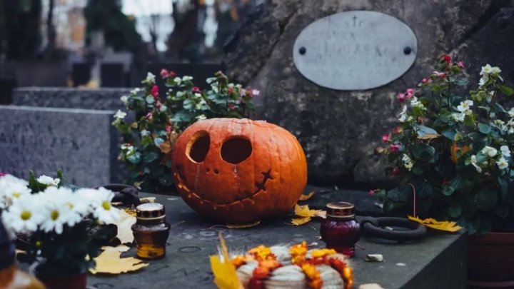 Supersticiones muy mexicanas sobre Halloween y Día de Muertos