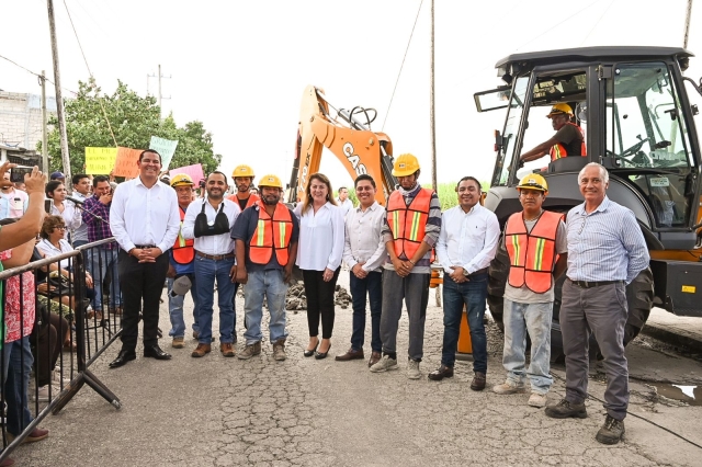 Da Margarita González Saravia banderazo de inicio al programa &#039;Circuito Tierra y Libertad&#039;