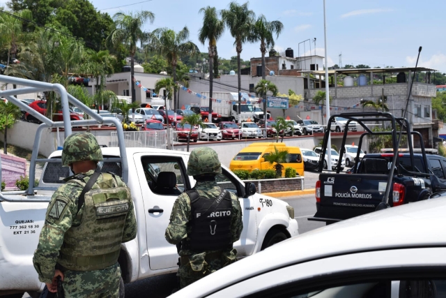 Autoridades coordinan revisión de lotes de autos usados en Temixco