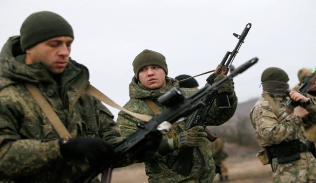 El consejo de seguridad de Ucrania pidió instaurar el estado de emergencia ante el riesgo de una invasión total de Rusia