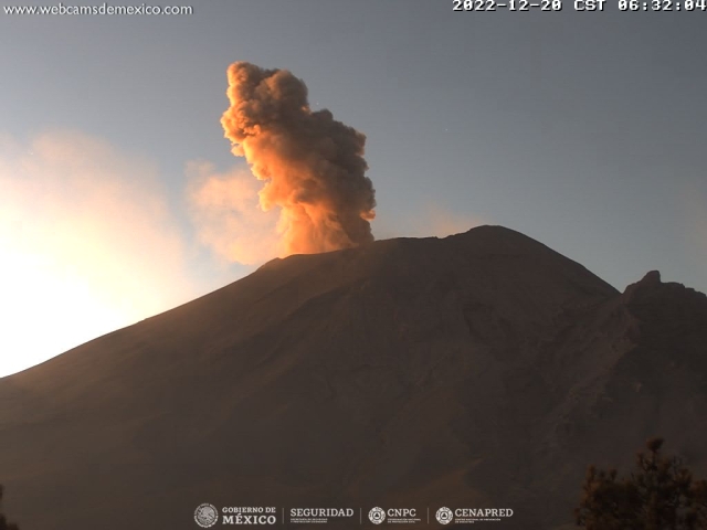 Registra Popocatépetl 159 exhalaciones en las últimas 24 horas