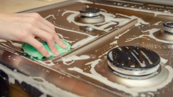 Tips para quitar la grasa de la estufa sin complicarte ¡guía paso a paso!