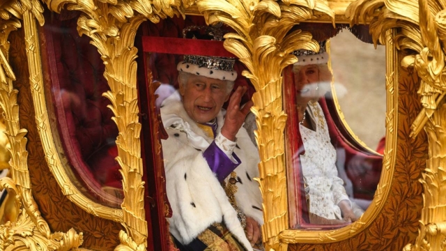 Colonialismo, clasismo y racismo: el lado oscuro de la coronación del rey Carlos III